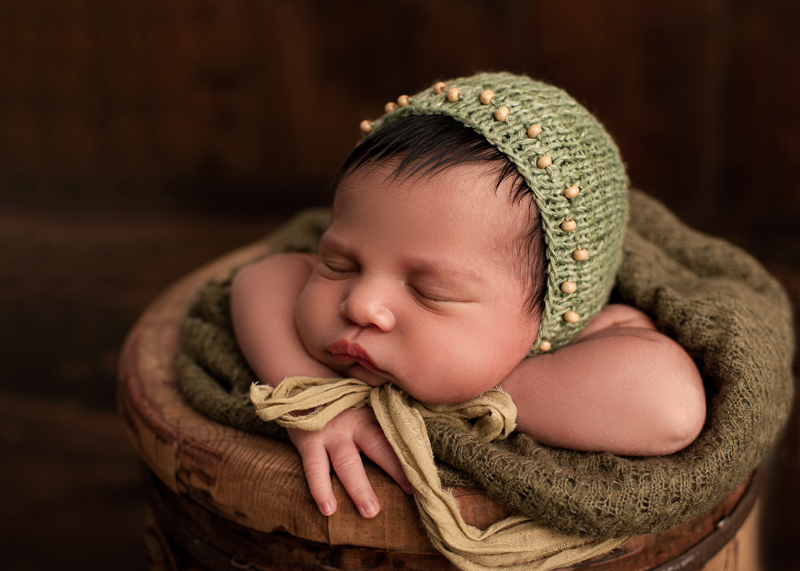 Newborn photography in Tampa, FL, oohlalaartphotography
