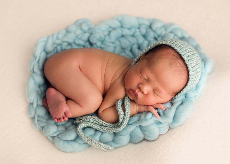 Newborn photography in Tampa, FL | oohlalaartphotography