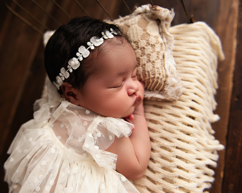 Newborn photography in Tampa, FL | oohlalaartphotography